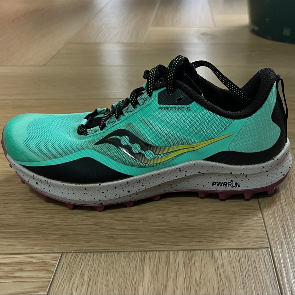 Saucony Women's Turquoise and Black Running Shoes